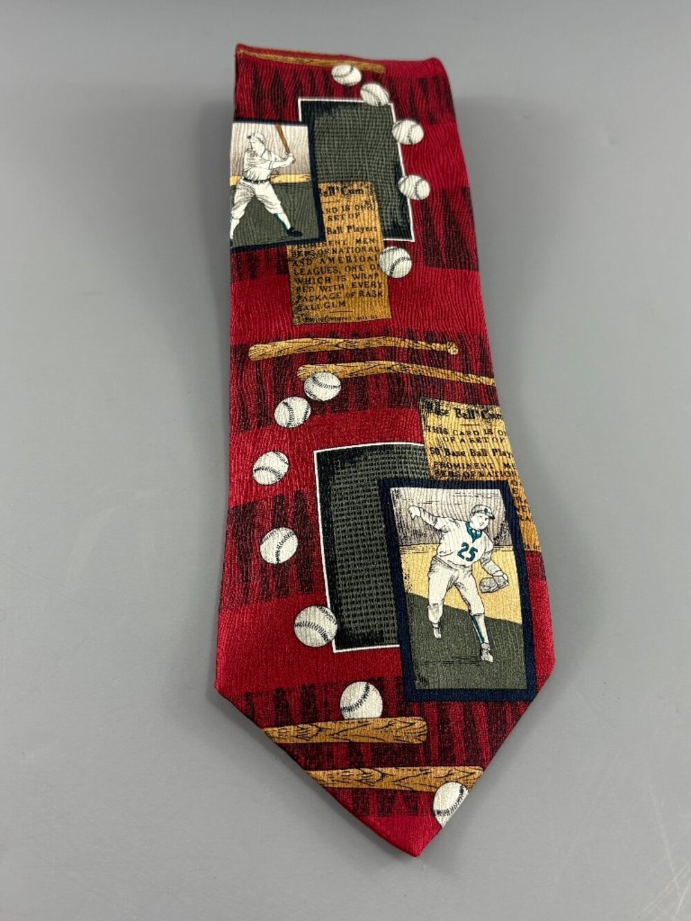 "Quote Me " Babe Ruth " It's hell to get older" Baseball Men's Tie 4" x 60"